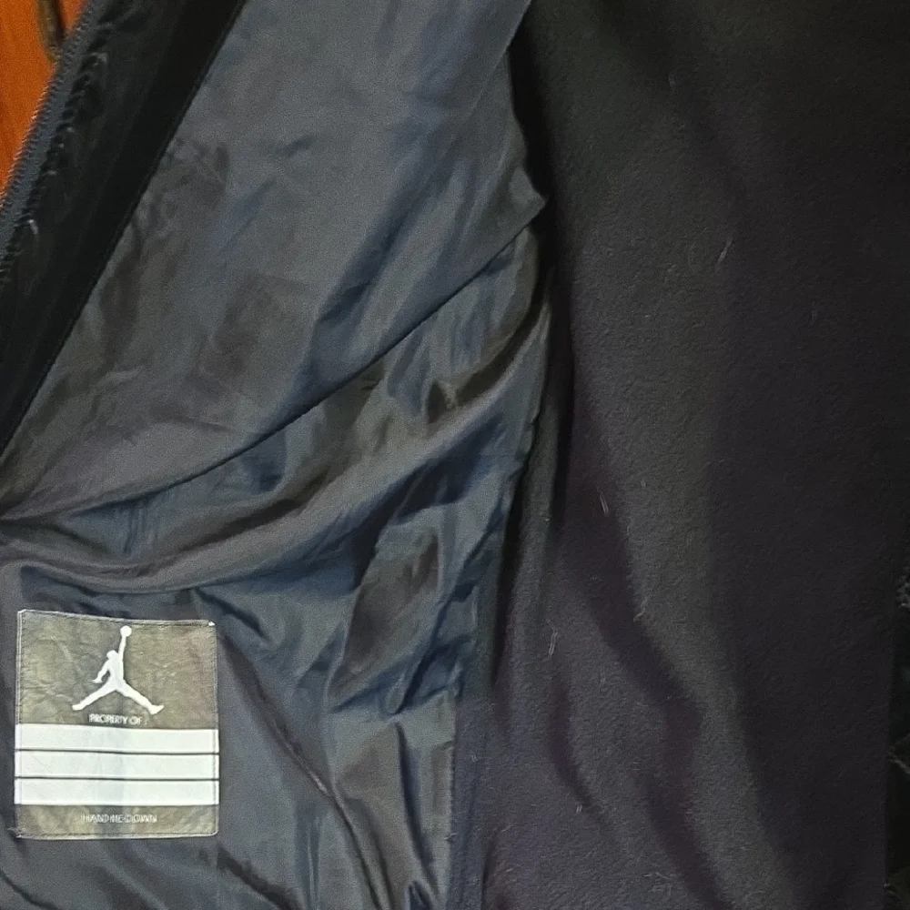Jordan Black Puffer Jacket Insulated Winter Wear - Picture 5 of 5